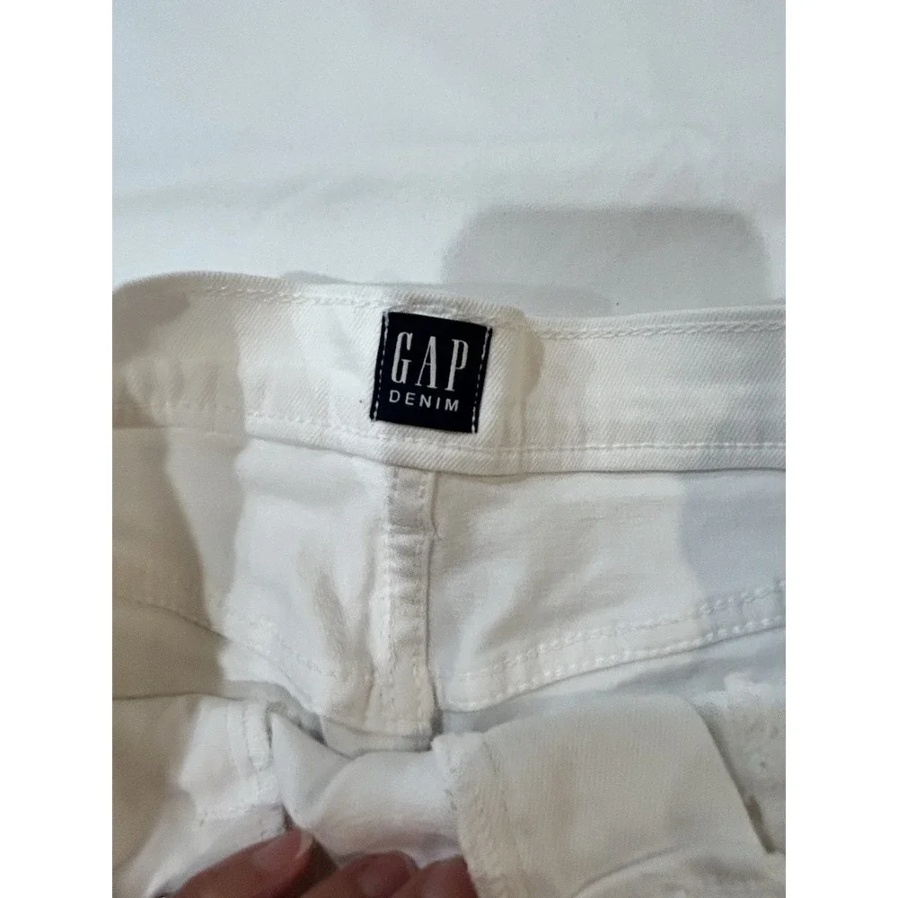 GAP Mid Rise White Denim Raw Hem Classic Boho Festival Summer Short Women 2R/26
